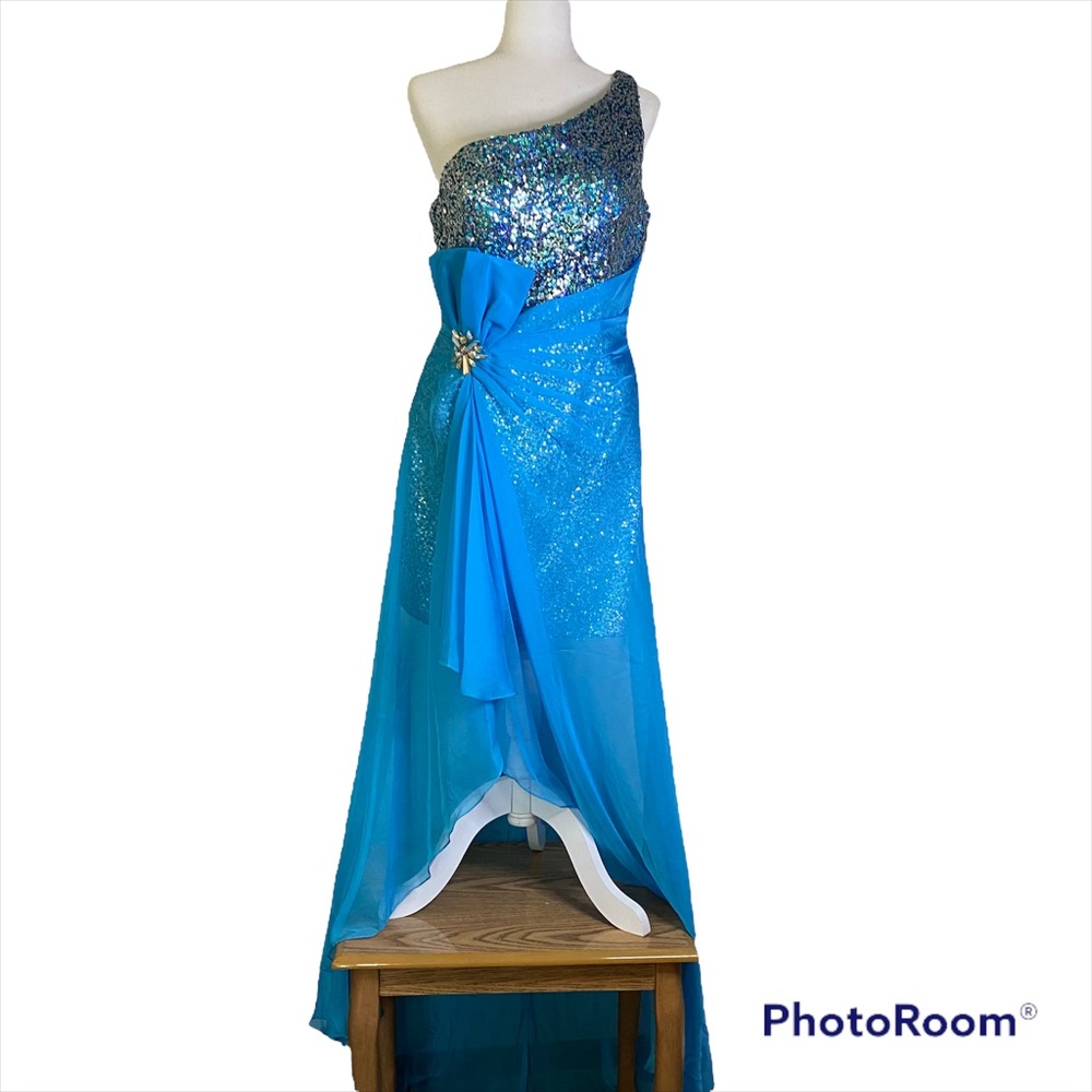 NWT Me Prom by Moonlight Size 12 Dress / Gown